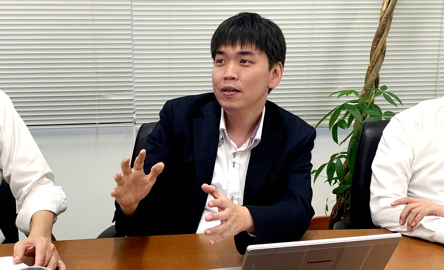 画像：お仕事中の黒瀬部長